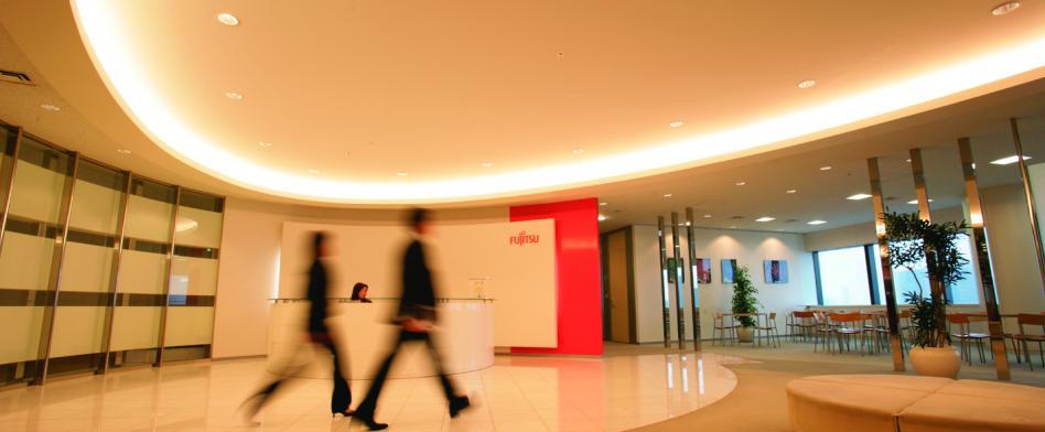 富士通のヘッダー