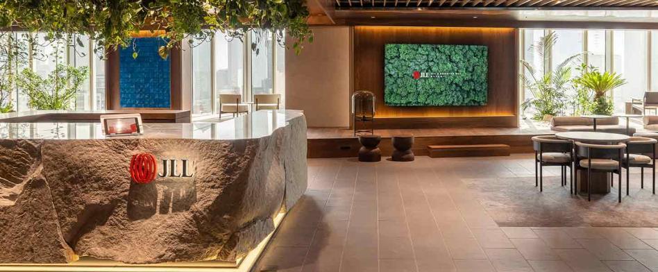 ジョーンズラングラサールのヘッダー