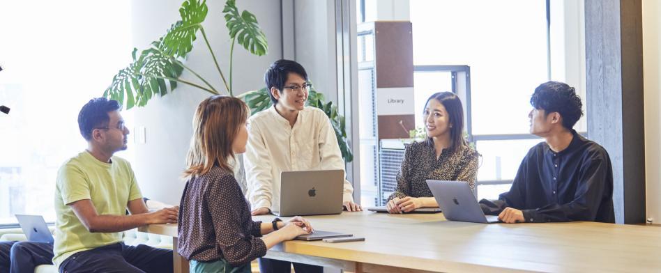 メルカリ(エンジニア)のヘッダー