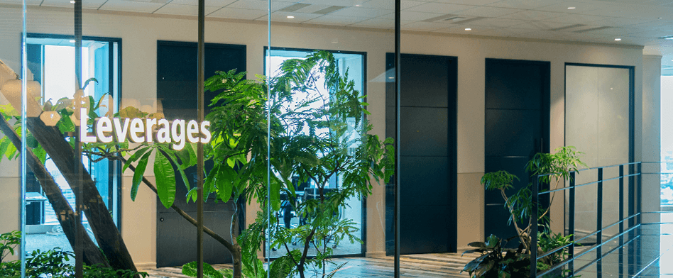 レバレジーズ(エンジニア)のヘッダー